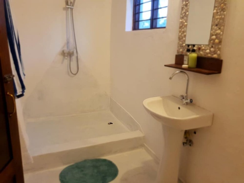 Posada Kilimani Kwetu Beach Hotel