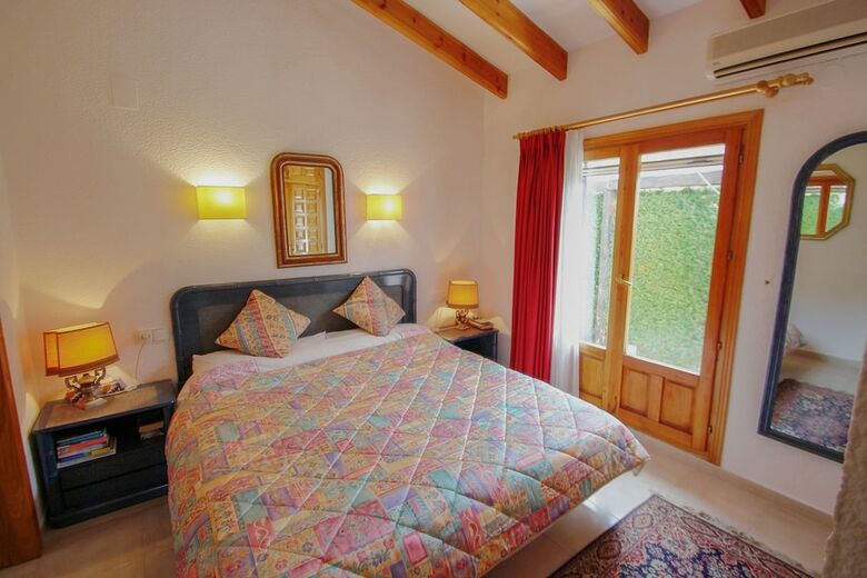 Dina - Mediterranean Bungalow In Moraira
