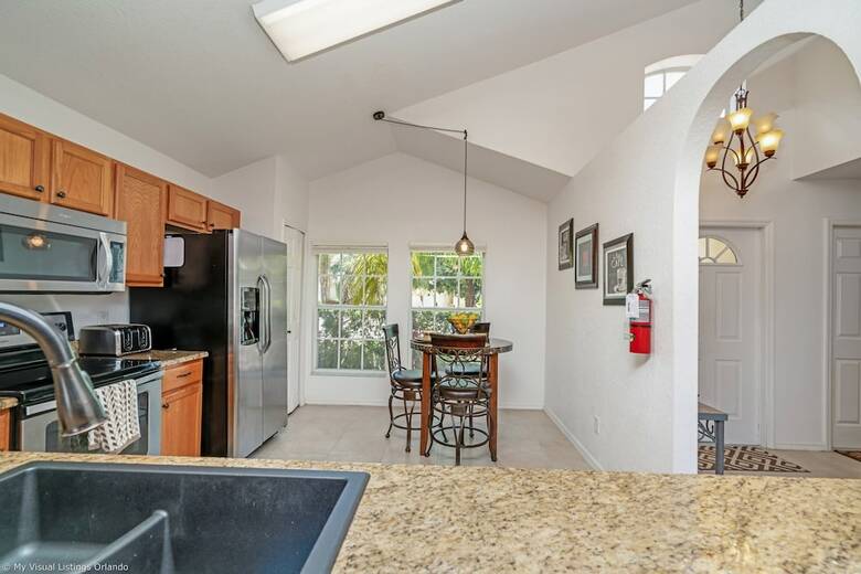 234glen Fantastically Decorated 4 Bed 2 Bath