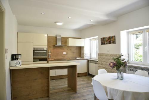 Apartments Nona