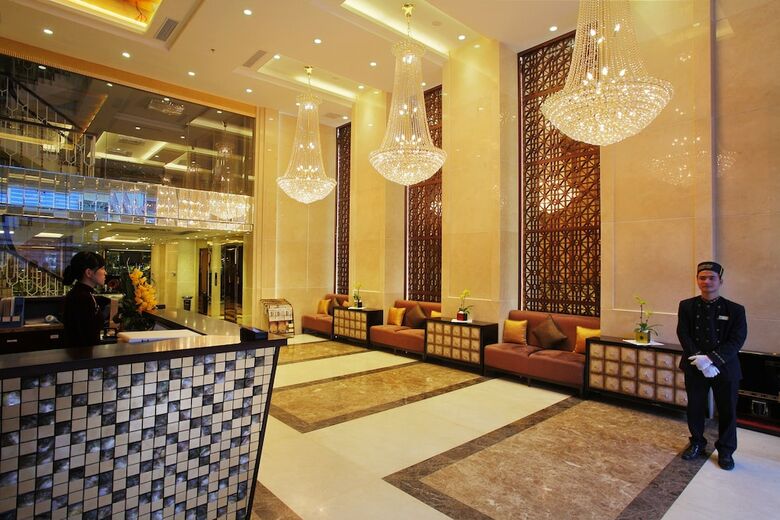 Golden Silk Boutique Hotel