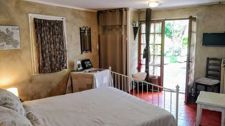 Bed & Breakfast Le Mas Des Coccinelles
