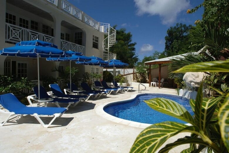 Mullins Villa/chrystal Heights Apartments Barbados