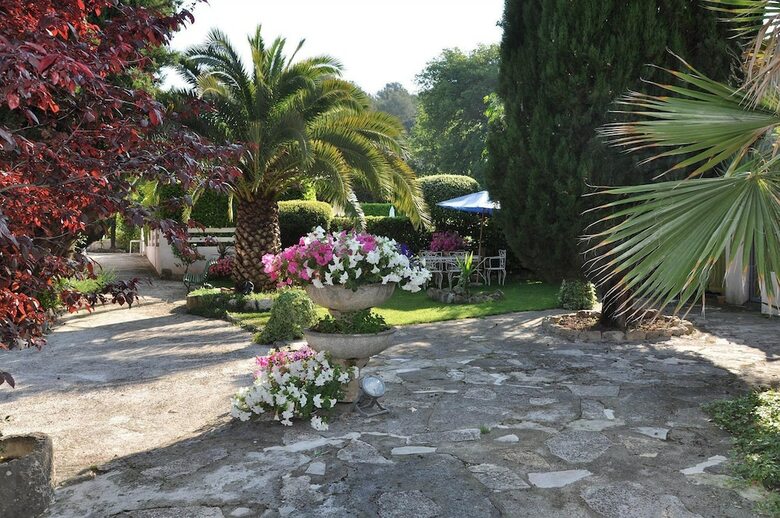 Hotel H�tel Les Liserons de Mougins