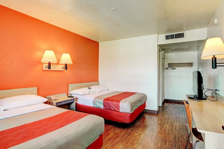 Motel 6 Denver, Co - Airport