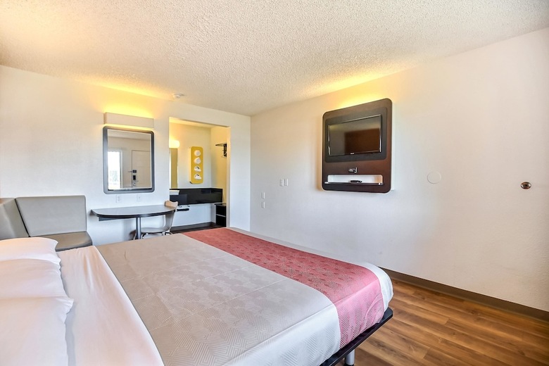 Motel 6 Oakland, Ca - Embarcadero