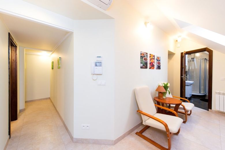 Vanilla 3 Apartment