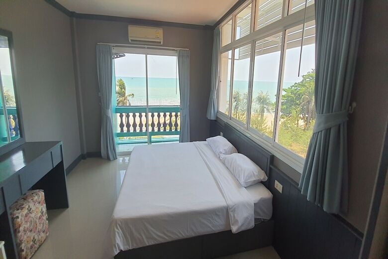 Hotel Capital O912 Pr Beachfront Pranburi