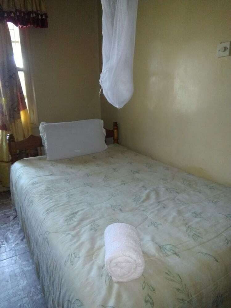 Hotel Magline Conference And Guest House
