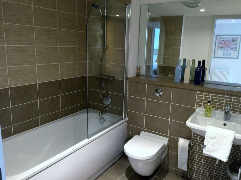 Tolbooth Apartments