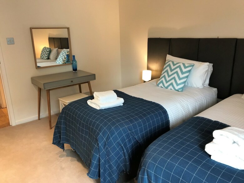 Tolbooth Apartments