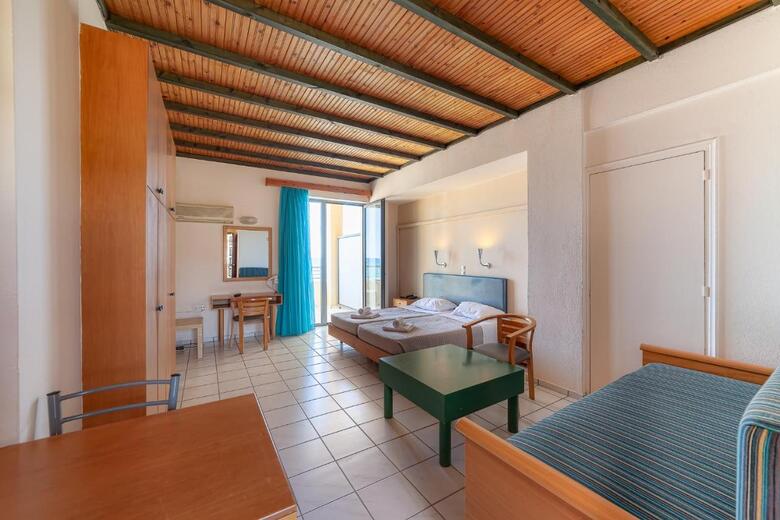 Aparthotel Olympic Suites Hotel Apartments