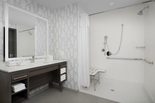 Hotel Home2 Suites By Hilton Denver Northfield