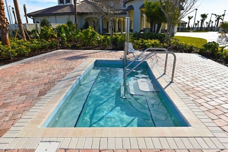 Champions Gate 9077 - Four Bedroom Townhome With Splash Pool