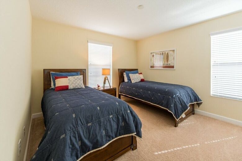 Gorgeous 7bd Pool Hm Champions Gate-1470ms