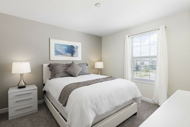 Champions Gate 1668 - Six Bedroom Pool Home