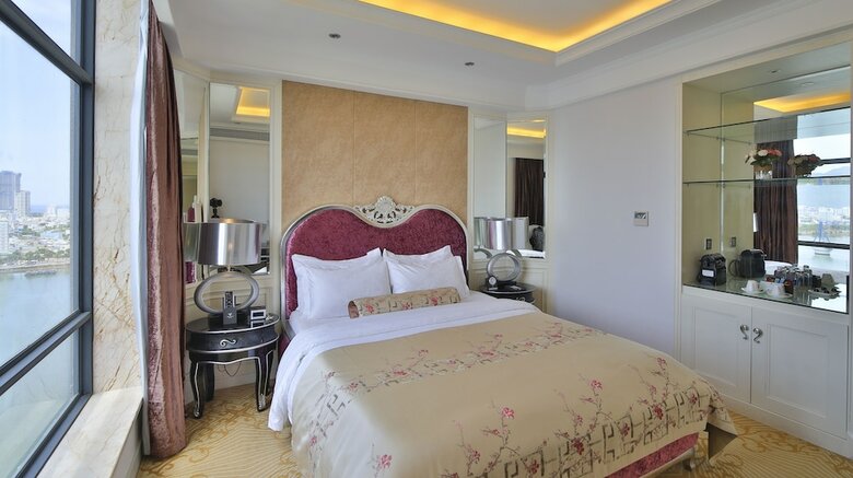 Brilliant Hotel