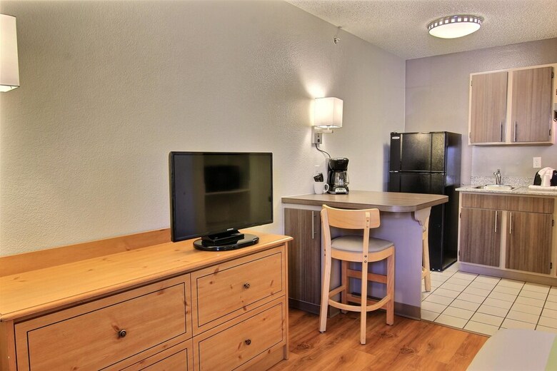 Motel Studio 6 Austin, Tx - Midtown
