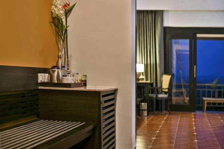 Hotel The Fern Samali Resort
