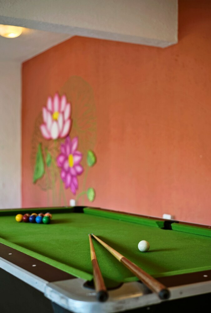 Hotel The Fern Samali Resort