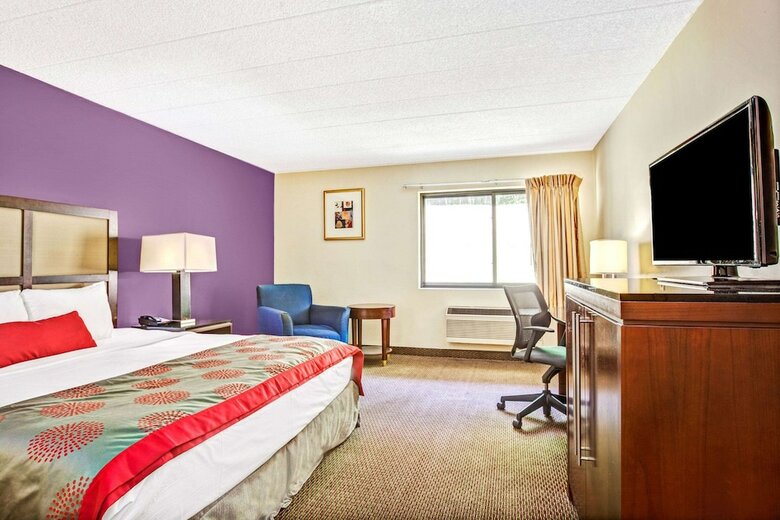Hotel Ramada By Wyndham Rockaway