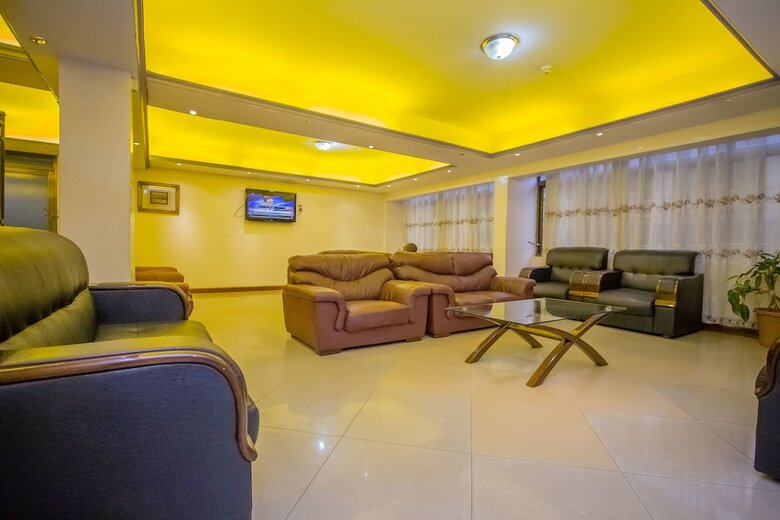 Holiday Express Hotel