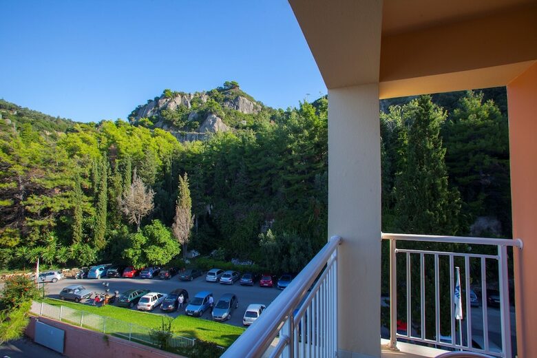 Hotel Louis Grand Glyfada