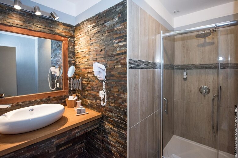 Hotel H�tel La Magnanerie, C�t� Bistro
