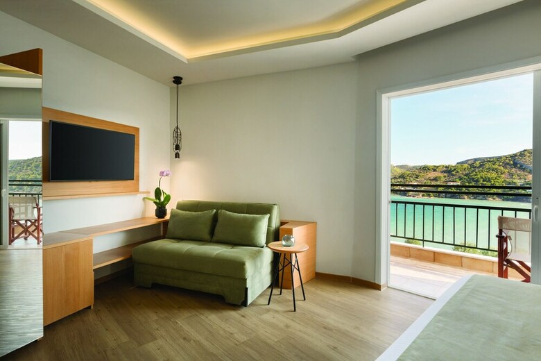 Hotel Dolce By Wyndham Attica Riviera
