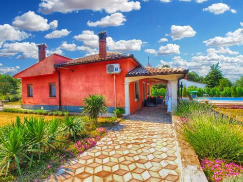 Holiday Home Villa Angelina 258