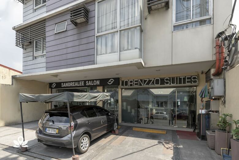 Hotel Zen Rooms Lorenzzo Suites Makati