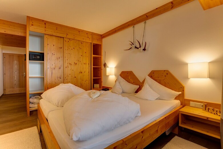 Hotel Am Dorfplatz Suites - Adults Only