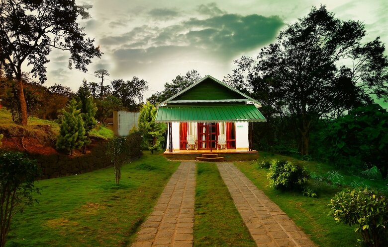 Hotel Punarjani Ayurvedic Resorts
