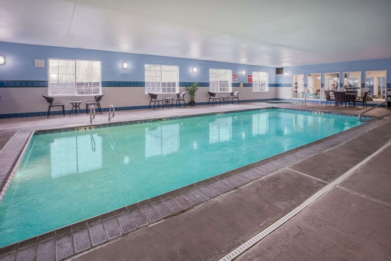 Hotel La Quinta Inn & Suites By Wyndham Eugene