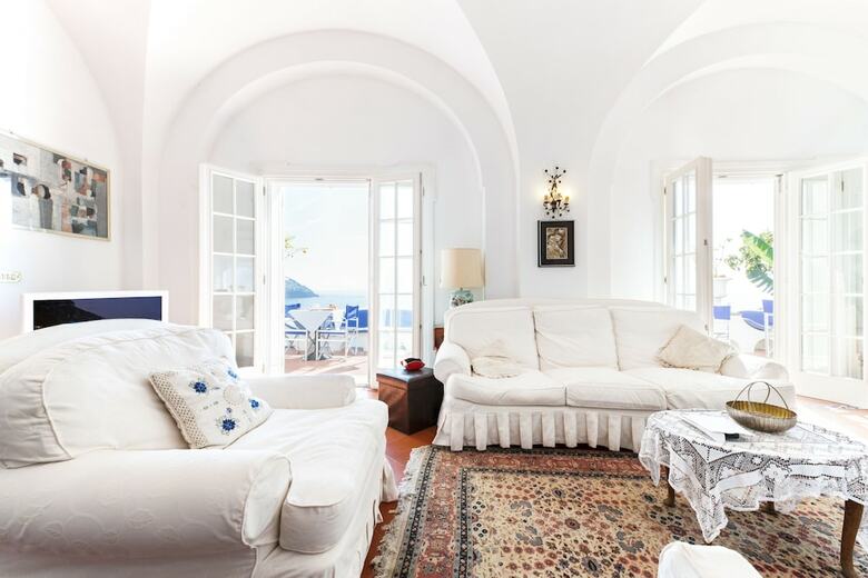 La Casa Di Peppe Guest House & Villa