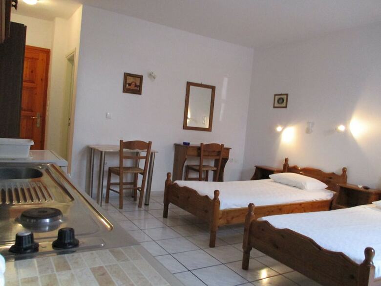 Hotel Kapetanos Rooms