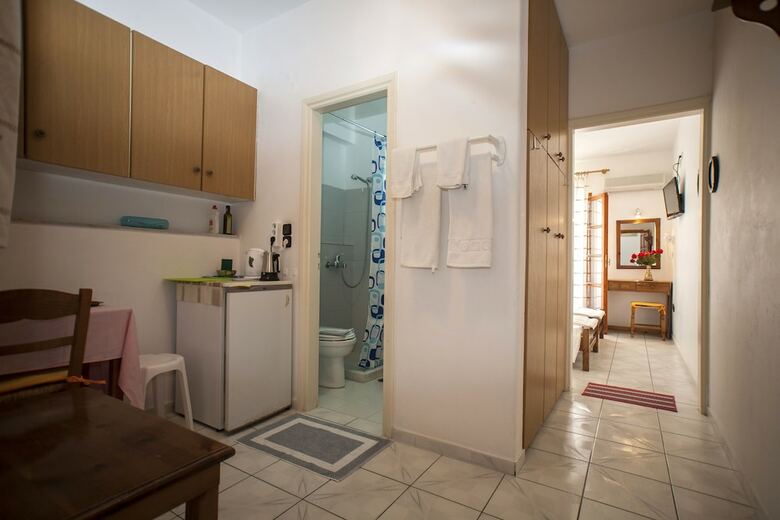 Hotel Kapetanos Rooms