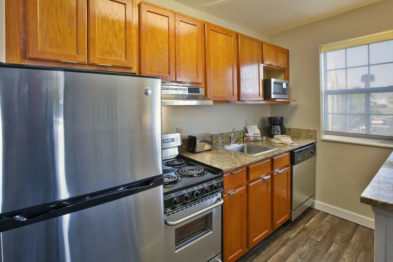 Hotel Towneplace Suites By Marriott Detroit Dearborn
