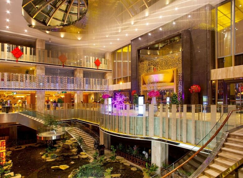 Century Sunshine Hotel - Emeishan