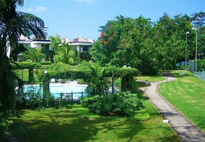 Apartamento Goblin Hill Villas At San San