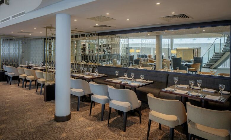 Hotel Doubletree By Hilton London Heathrow Airport