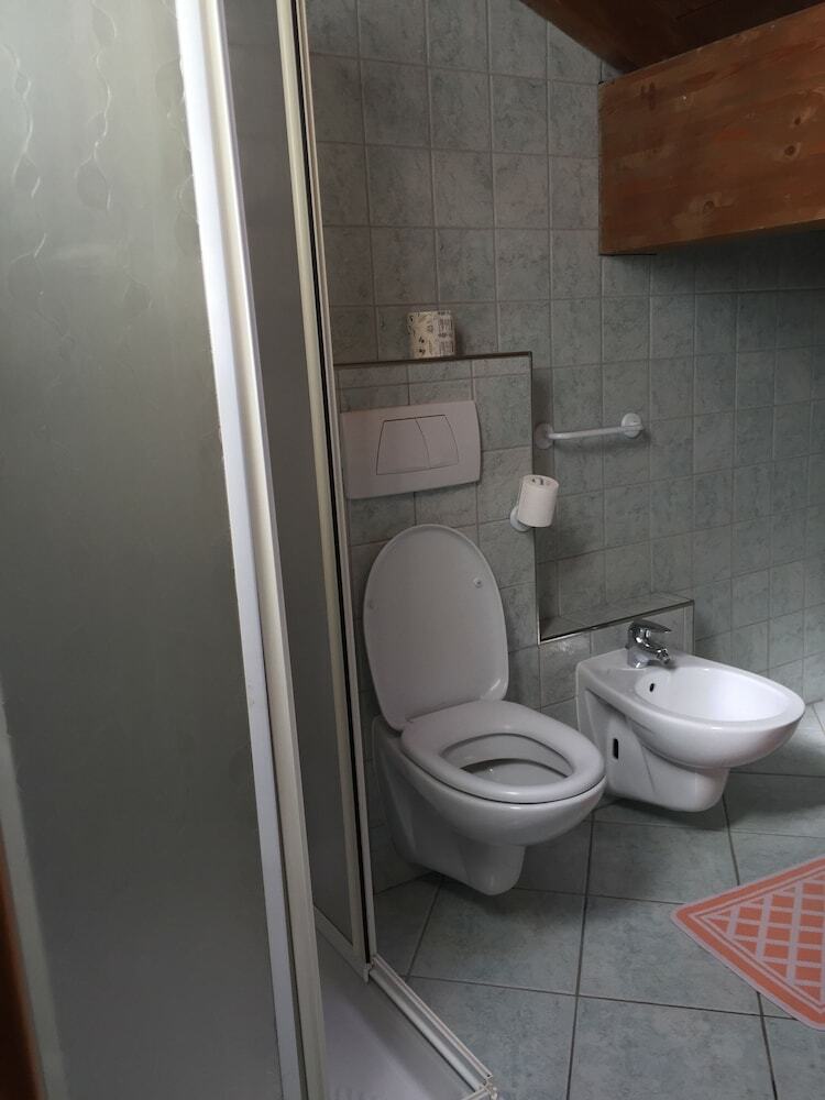 Roulette Apartments