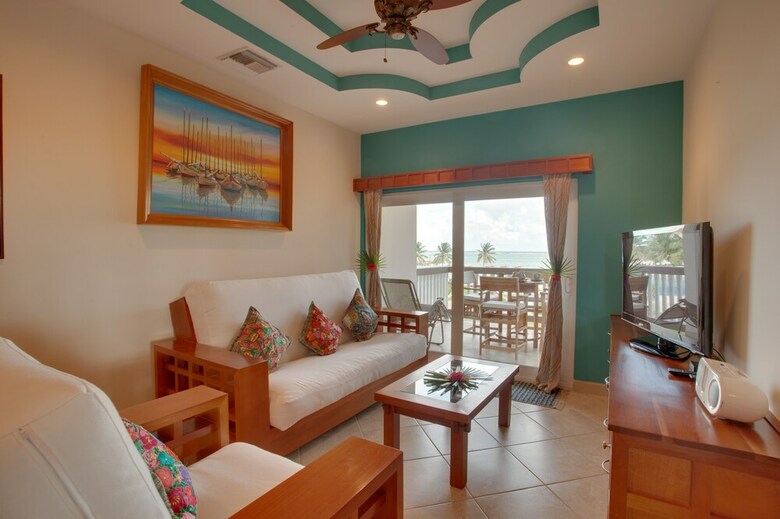 Grand Caribe Belize