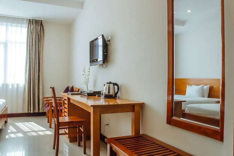 Starlet Hotel