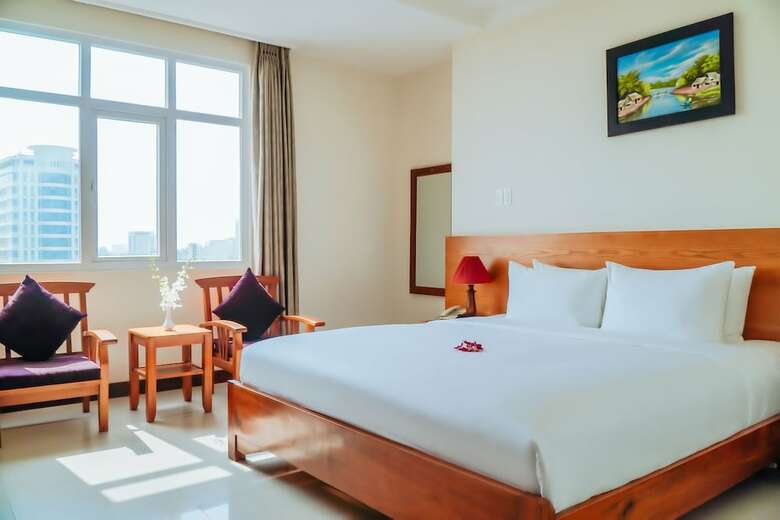 Starlet Hotel