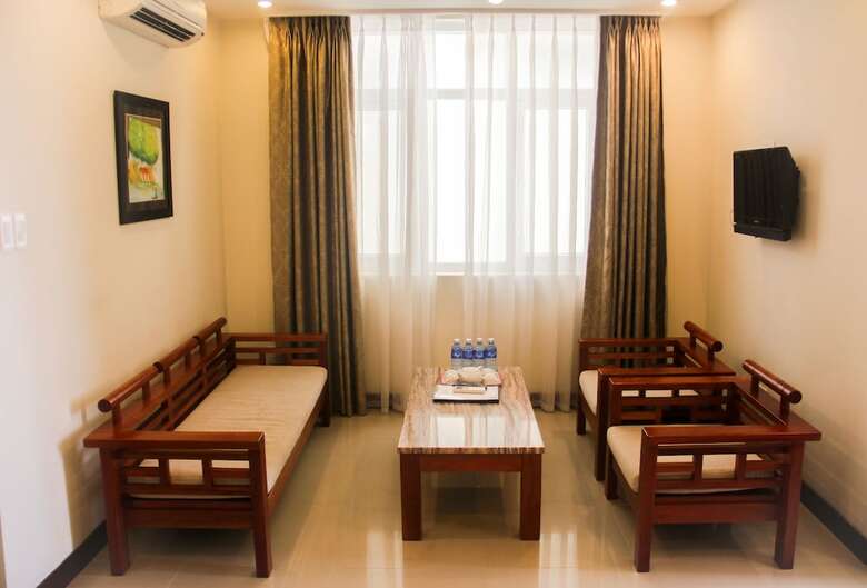 Starlet Hotel