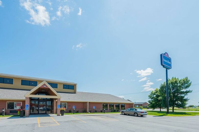 Hotel Americinn By Wyndham Ames