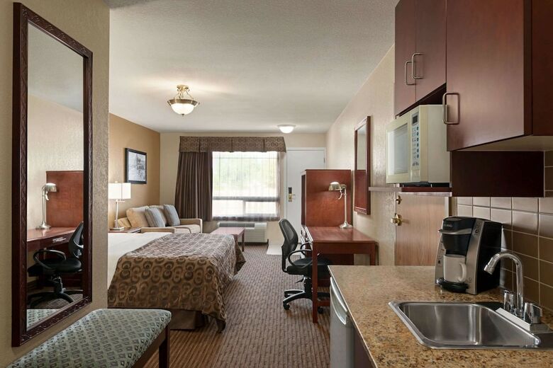 Hotel Super 8 By Wyndham Drumheller