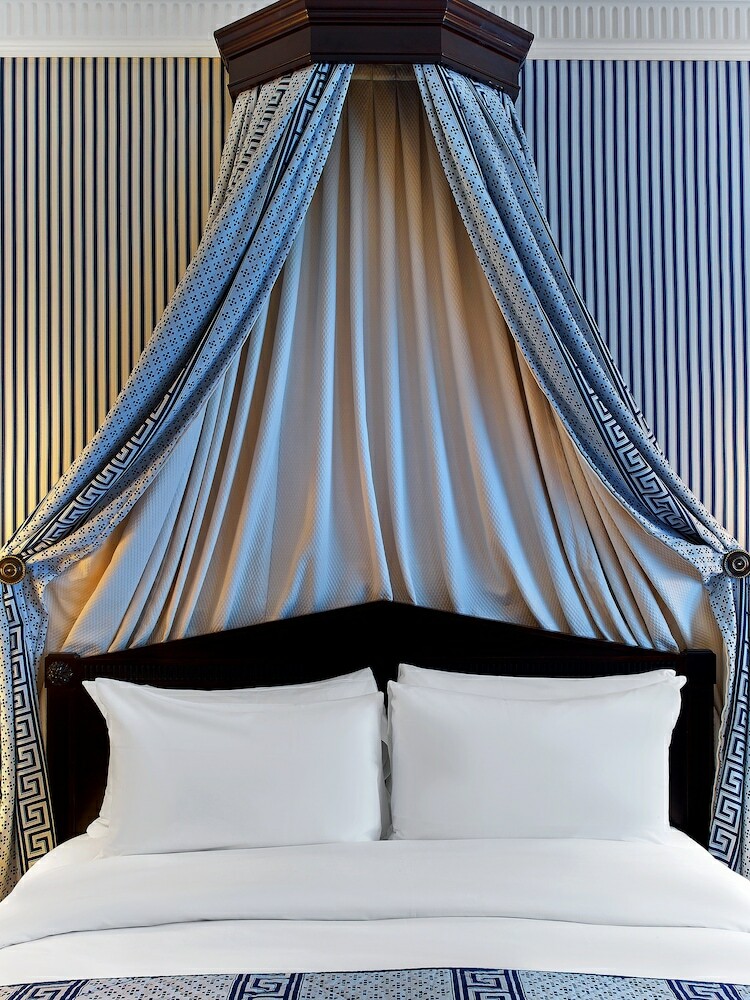 Le Dokhan's, A Tribute Portfolio Hotel, Paris