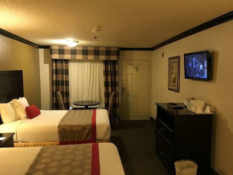 Hotel Ramada By Wyndham Ontario